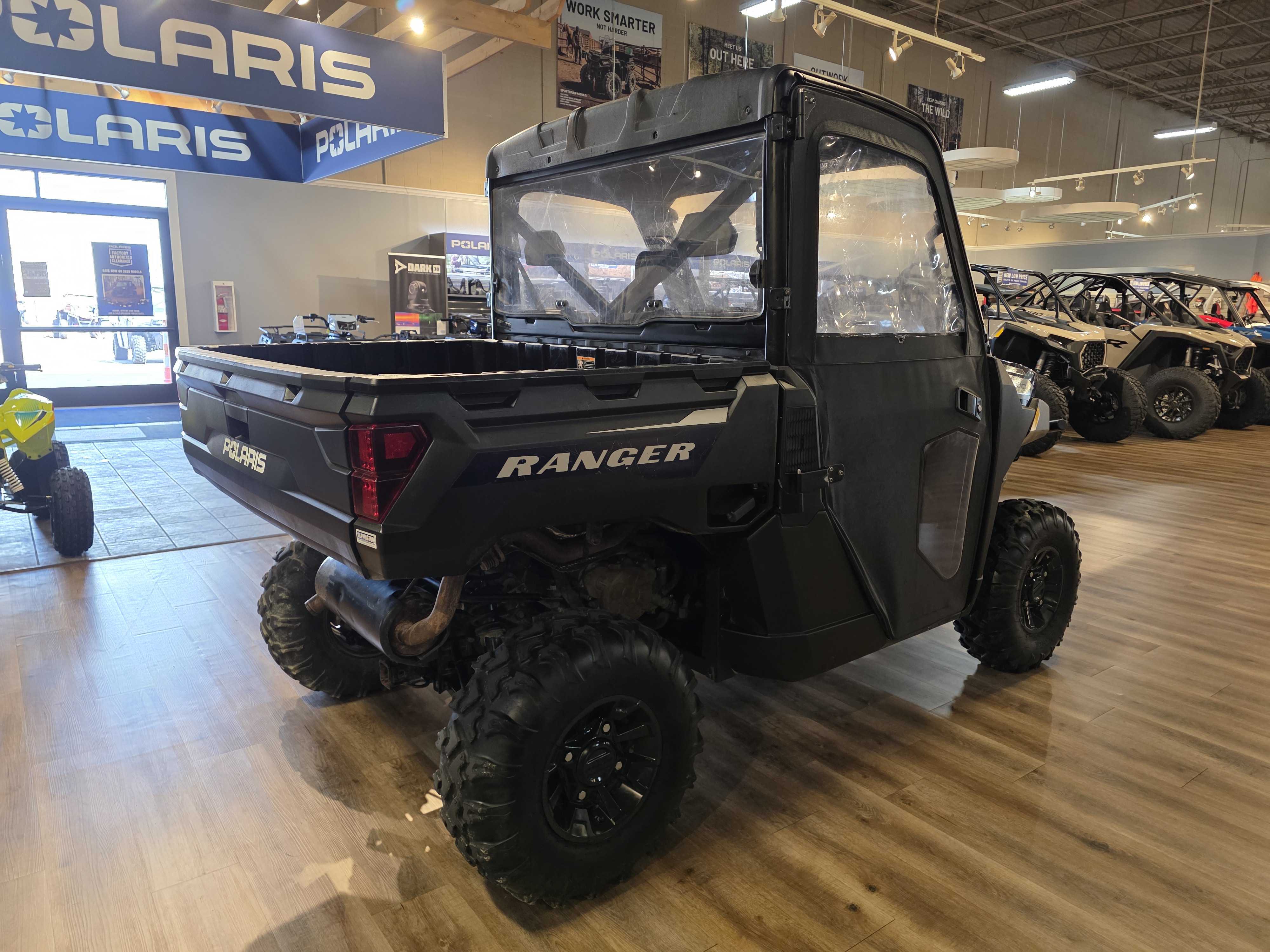 2023 Polaris RANGER 1000 Premium UTV-Utility