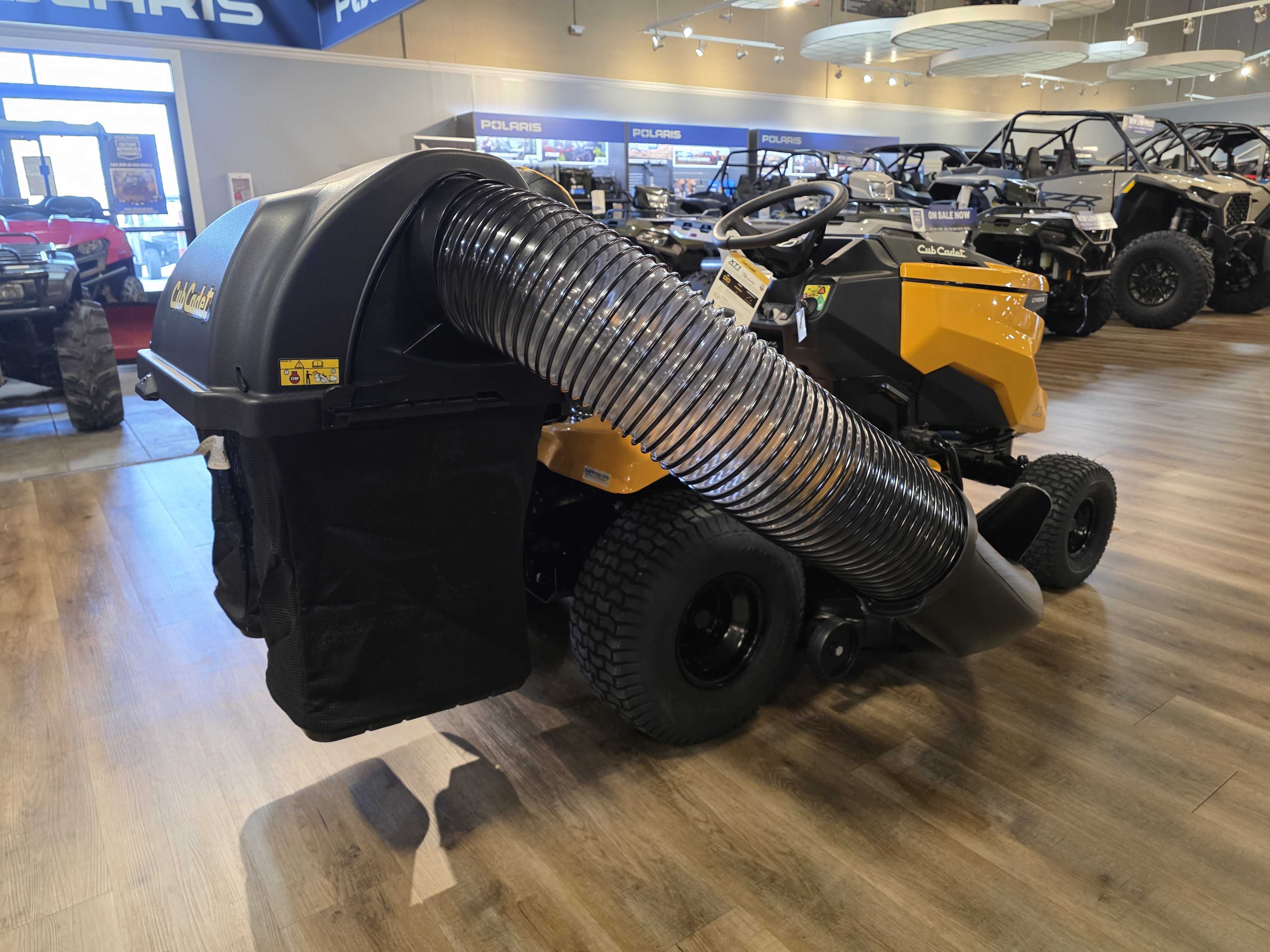 2025 Cub Cadet XT1 LT46 Mower-Riding