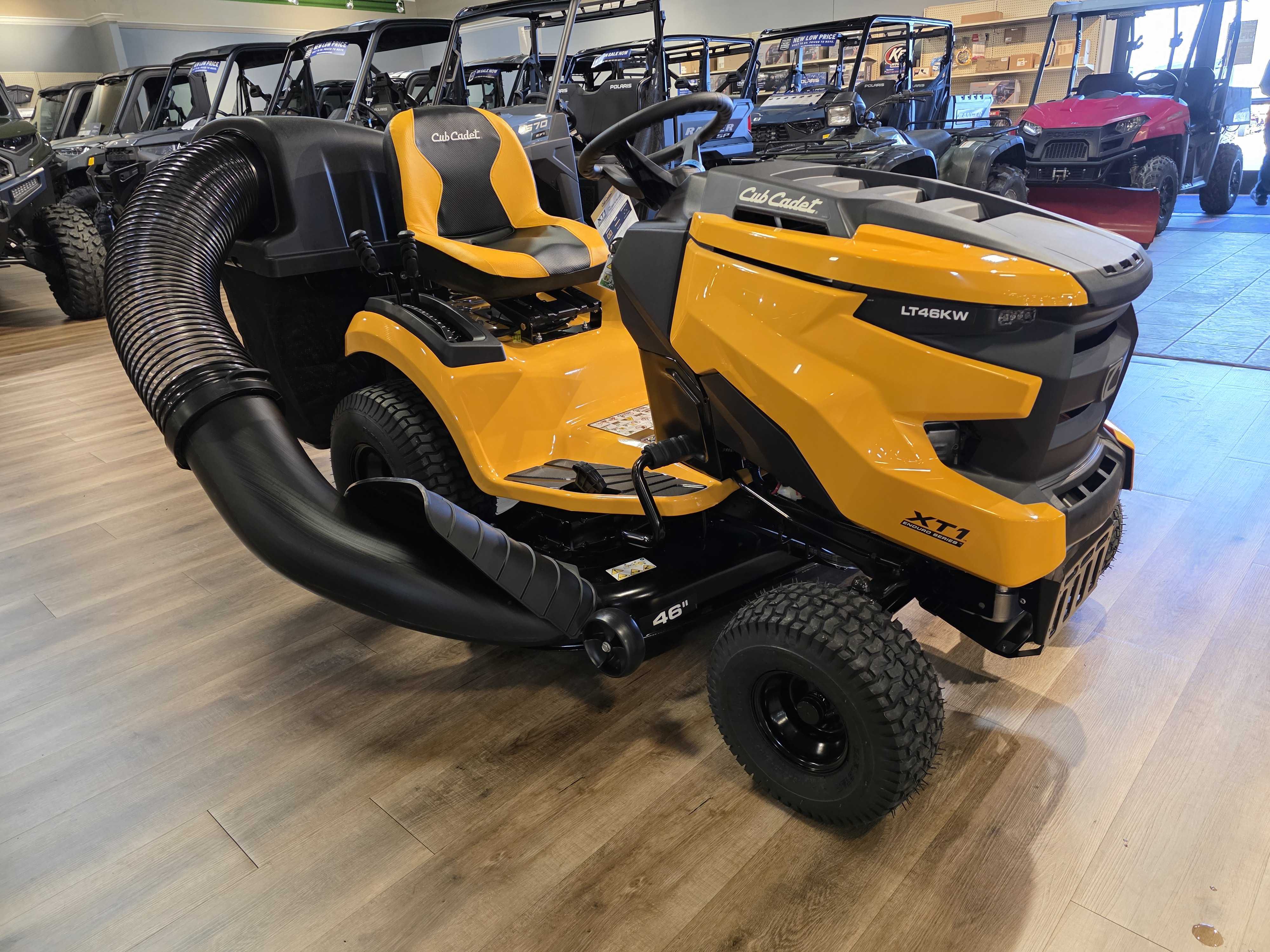 2025 Cub Cadet XT1 LT46 Mower-Riding