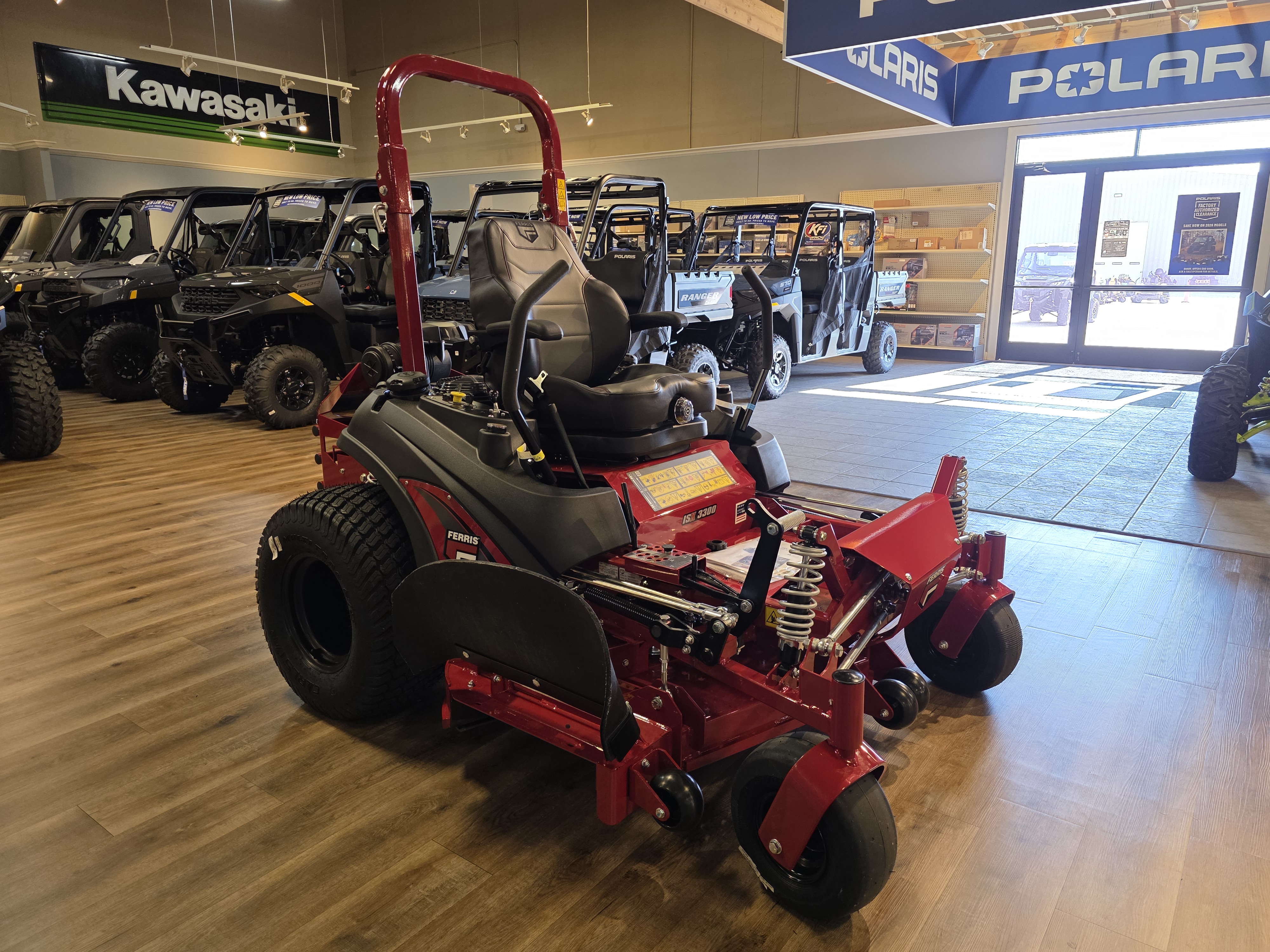 2026 Ferris ISX 3300 Mower-ZTR