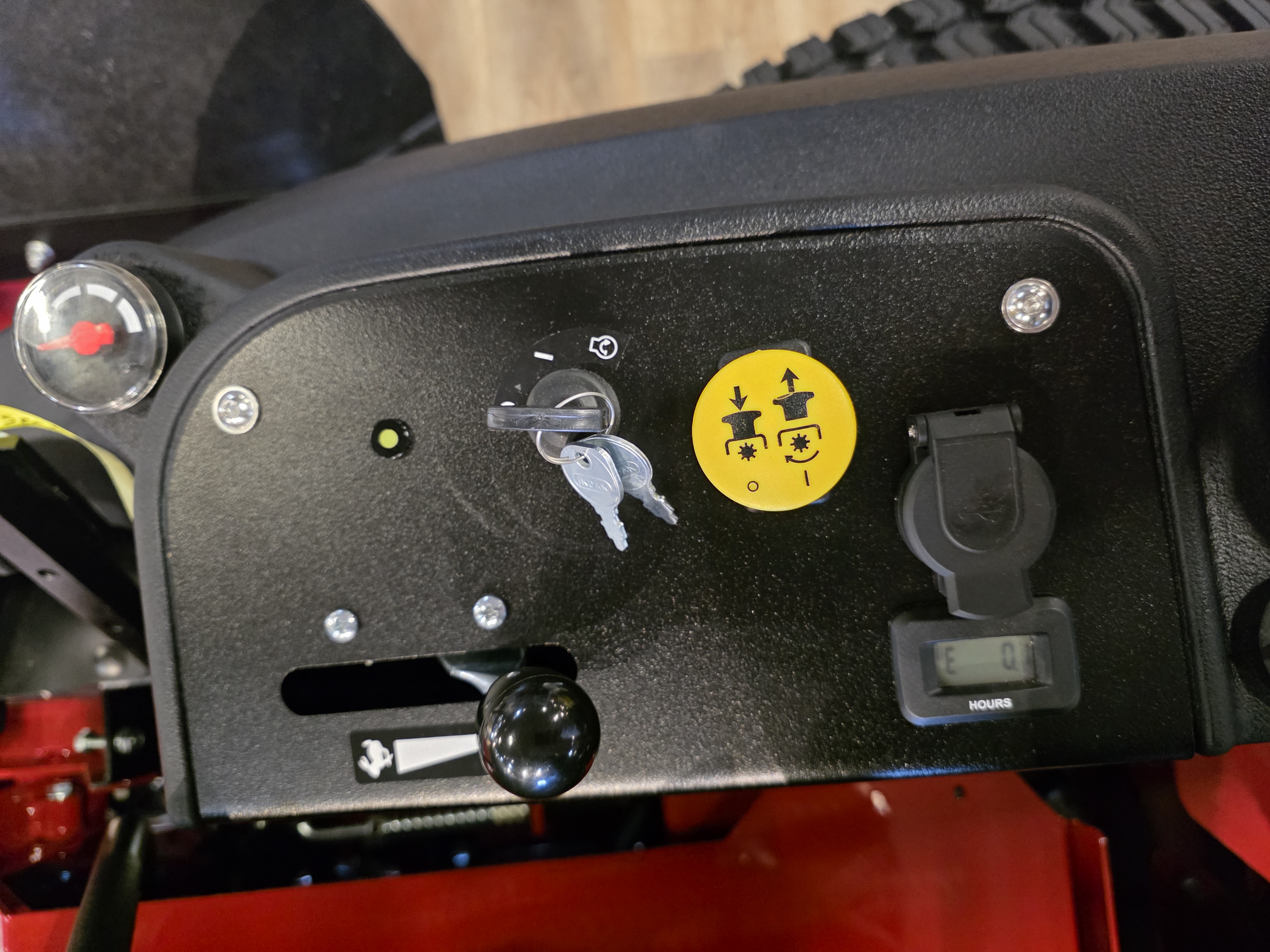 2026 Ferris ISX 3300 Mower-ZTR