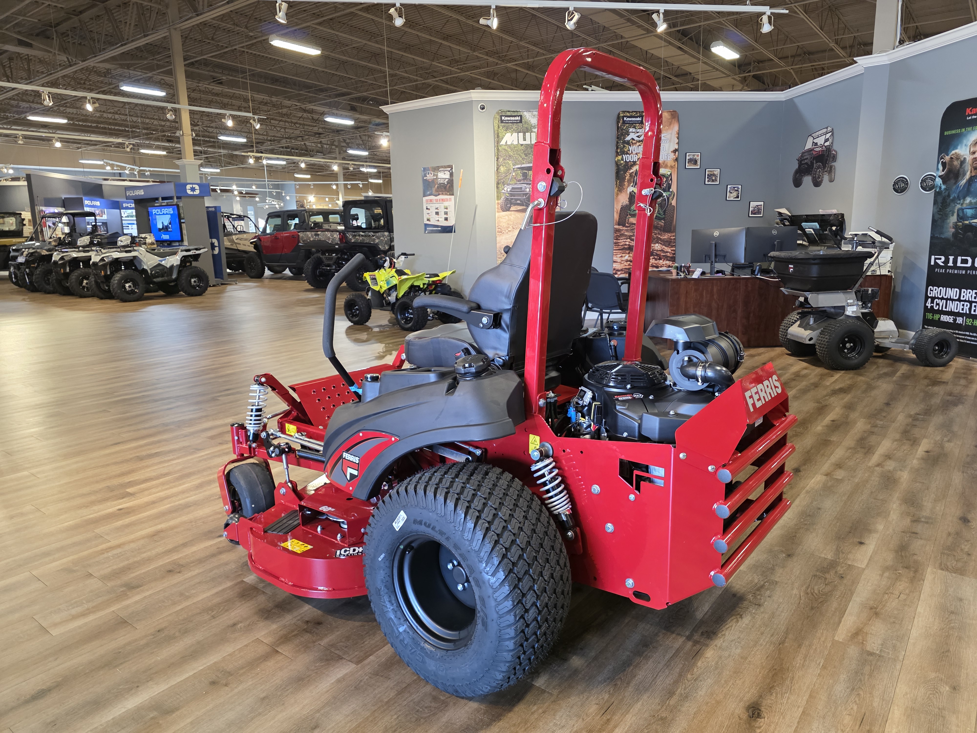 2026 Ferris ISX 3300 Mower-ZTR