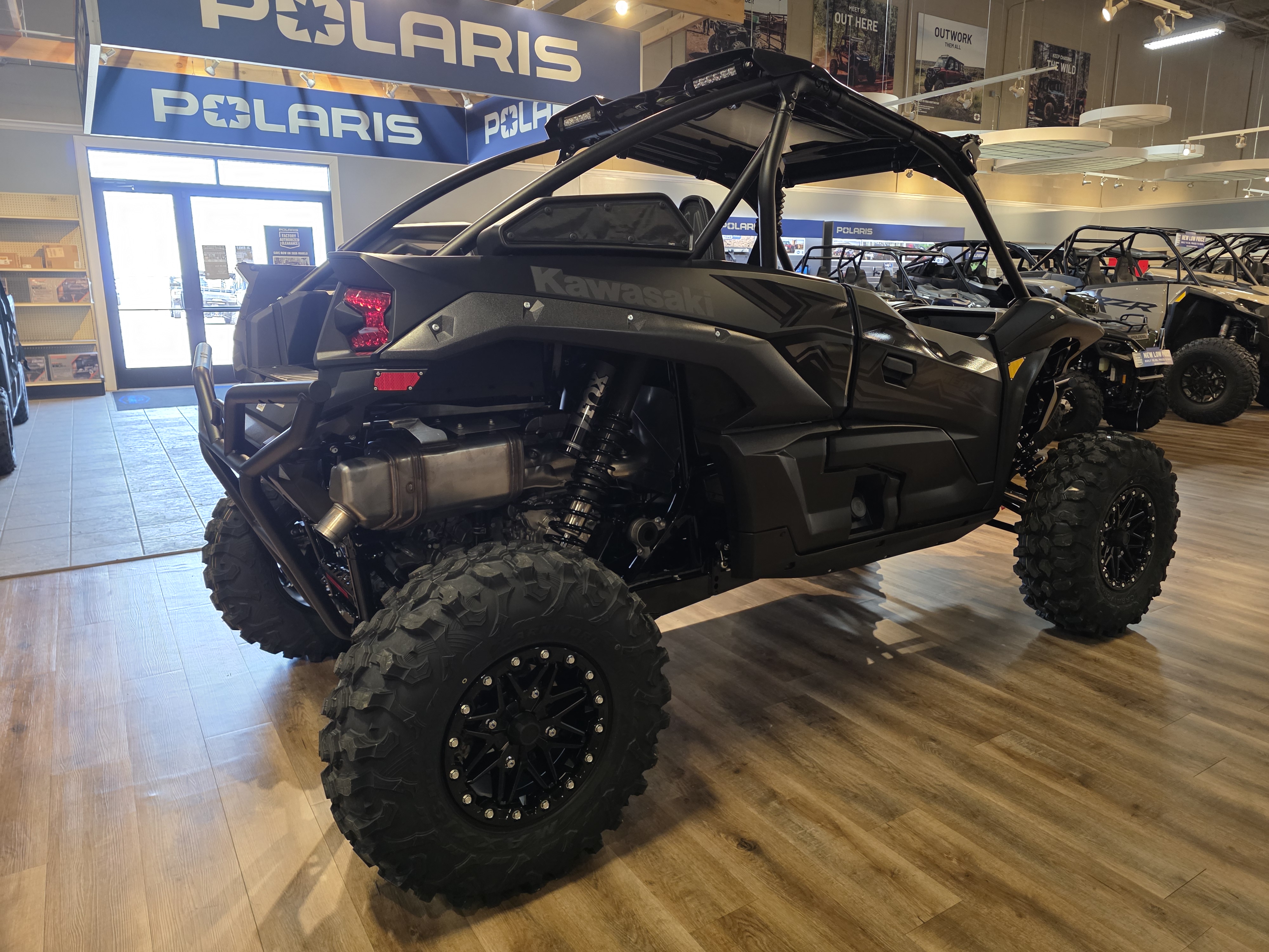 2027 Kawasaki TERYX KRX 1000 BLACKOUT EDITION UTV-HighPerf