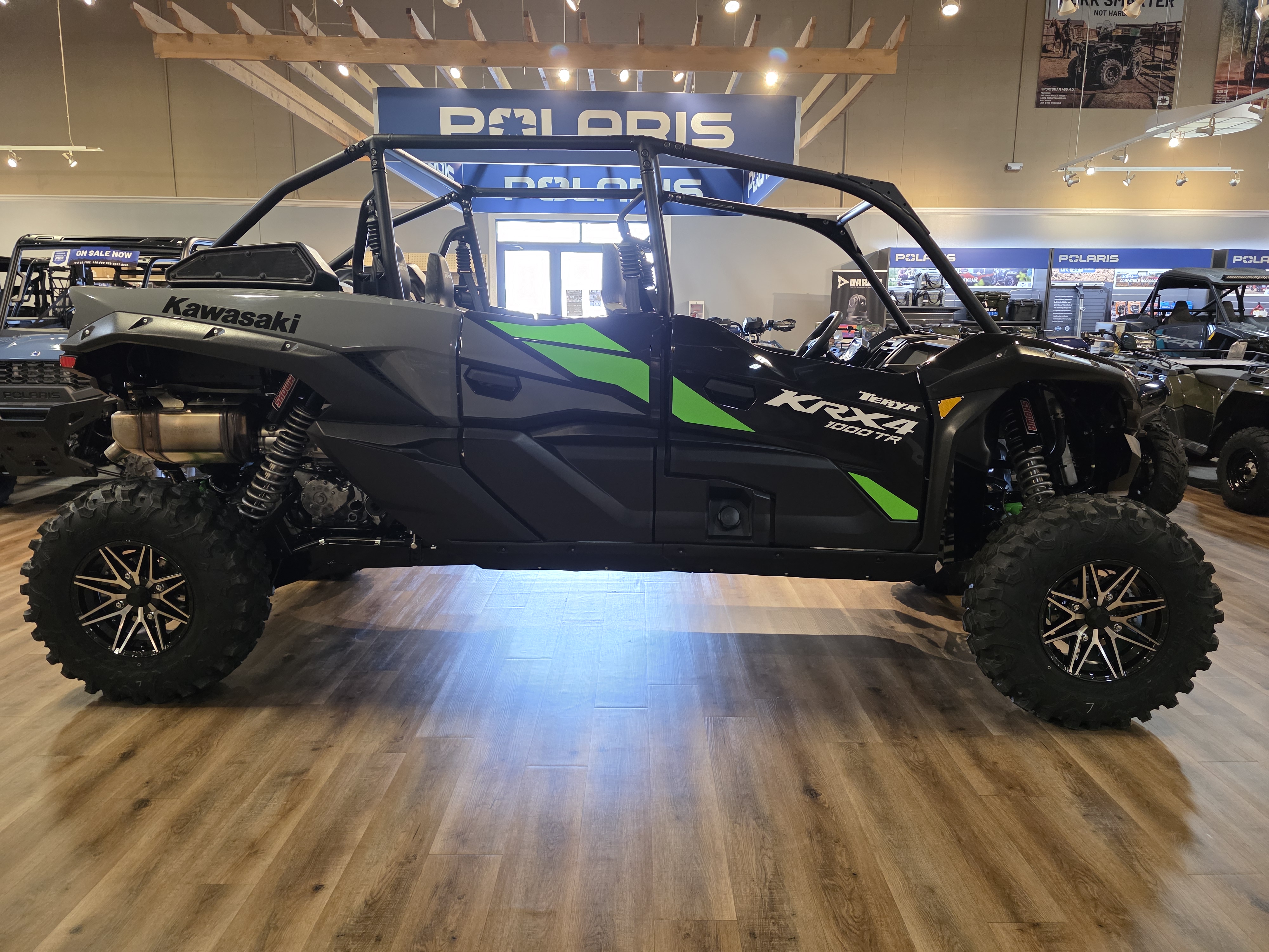 2027 Kawasaki TERYX KRX4 1000 TR UTV-HighPerf