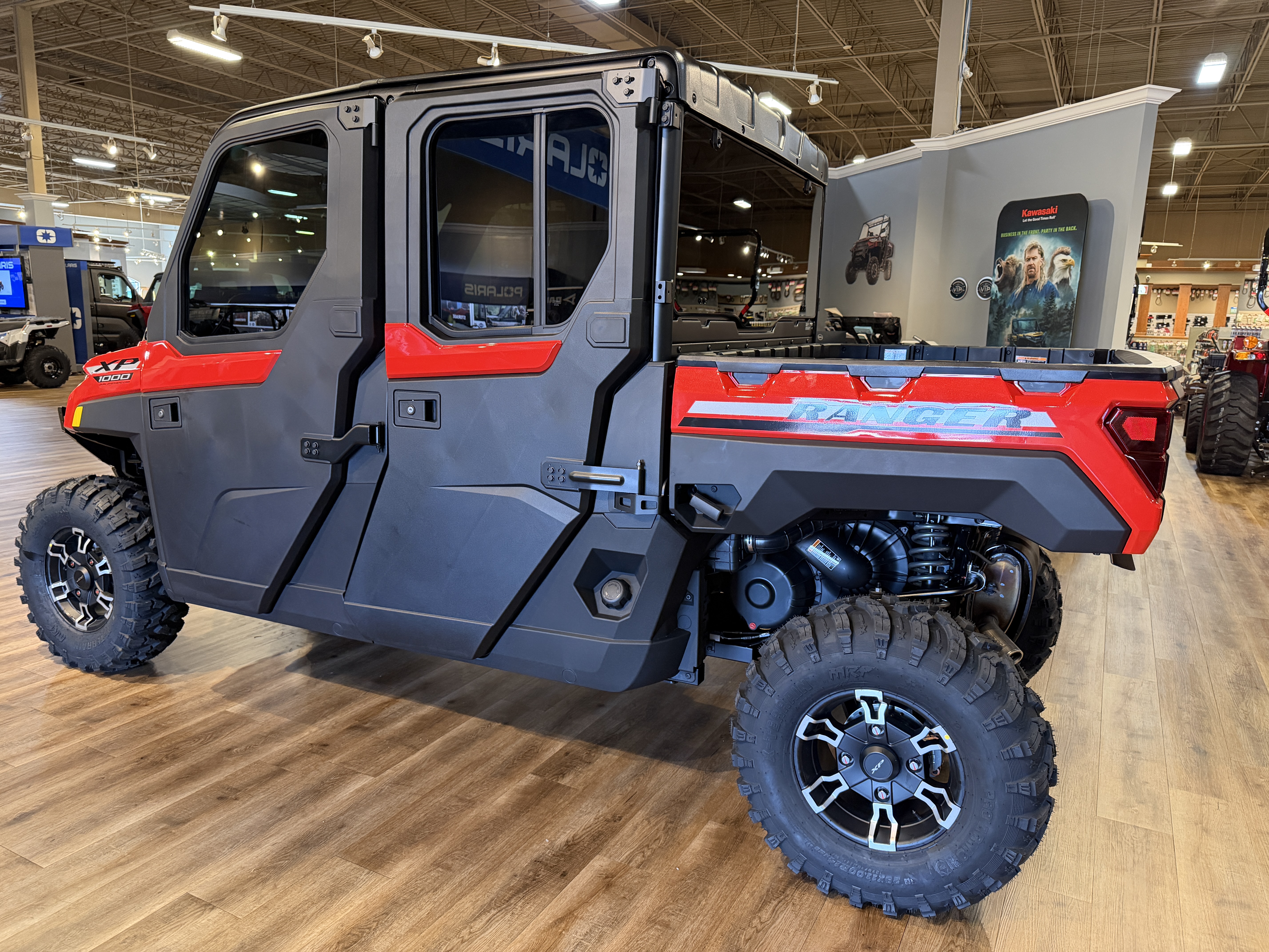 2027 Polaris RANGER CREW XP 1000 NorthStar Ultimate UTV-Utility