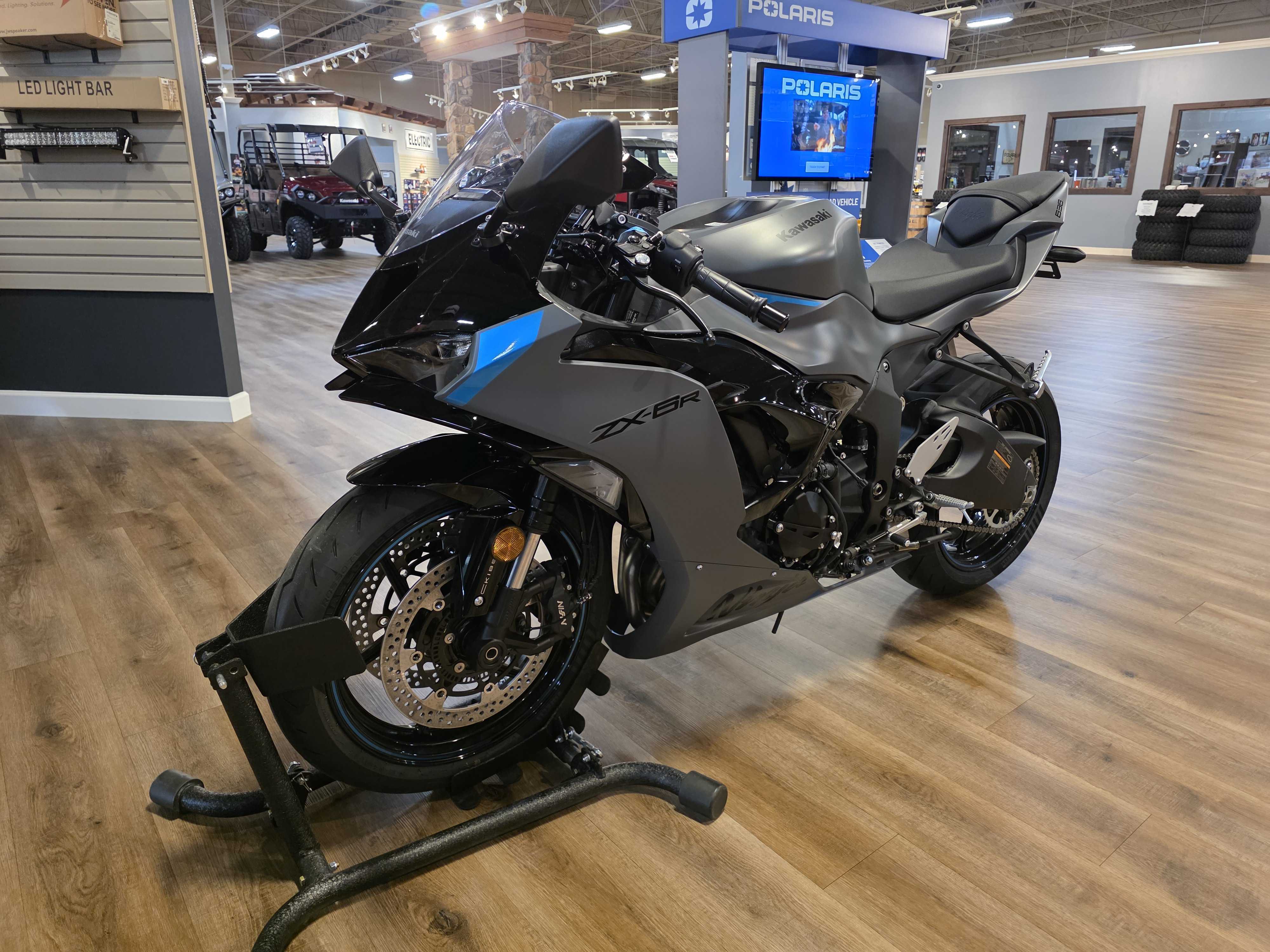 2025 Kawasaki NINJA ZX-6R ABS M/C-Street
