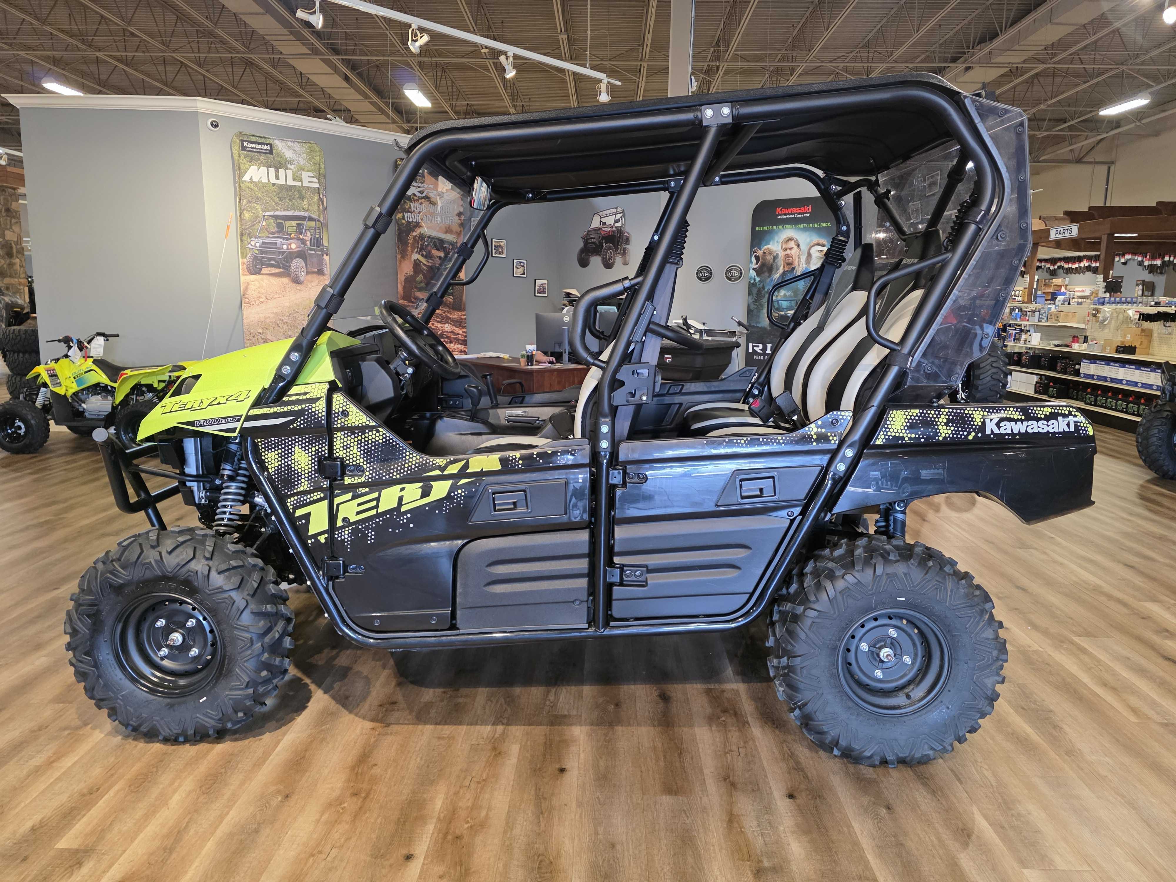 2025 Kawasaki Teryx4 UTV-Utility