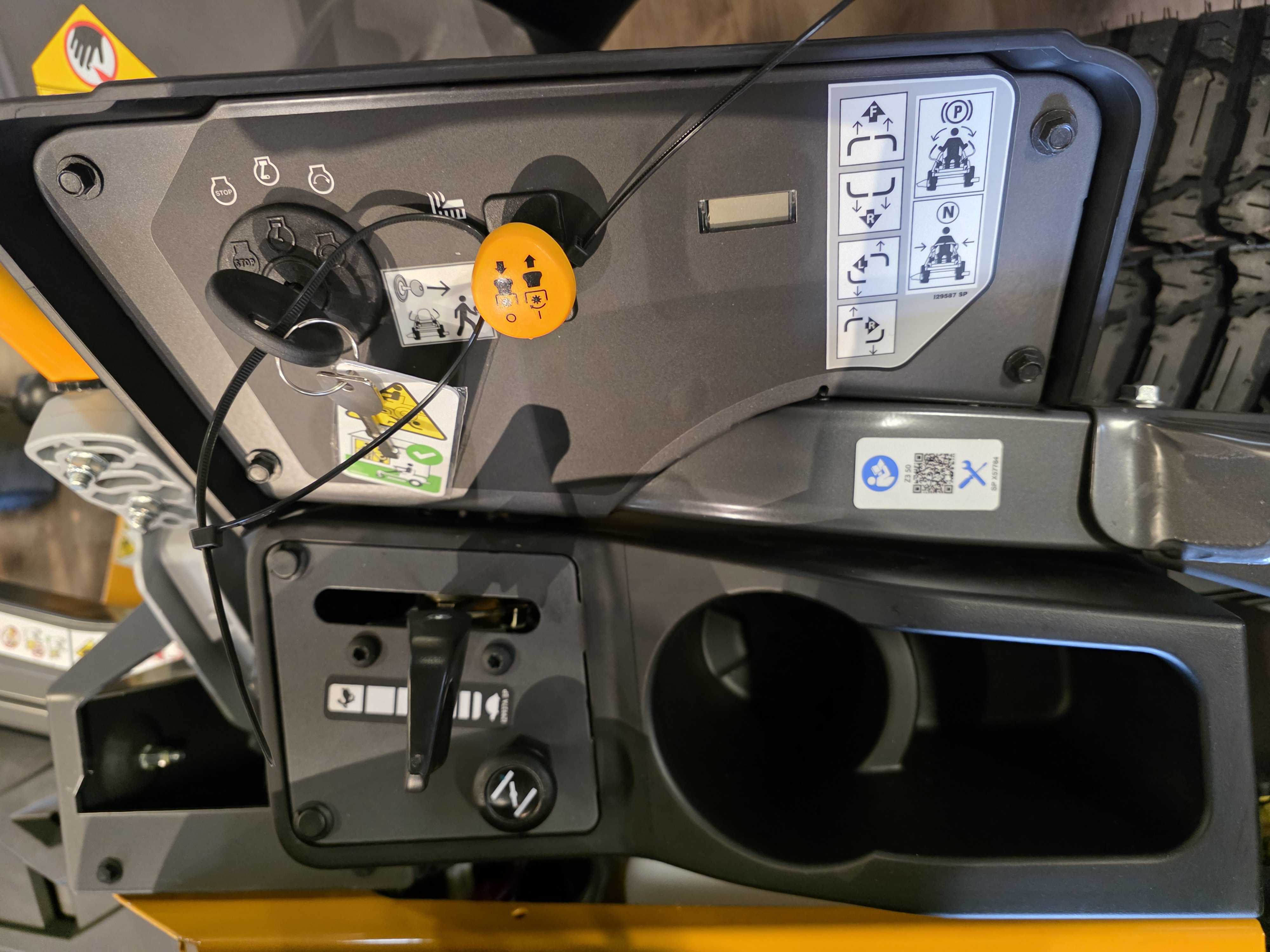 2026 Cub Cadet Z3 50 Mower-ZTR