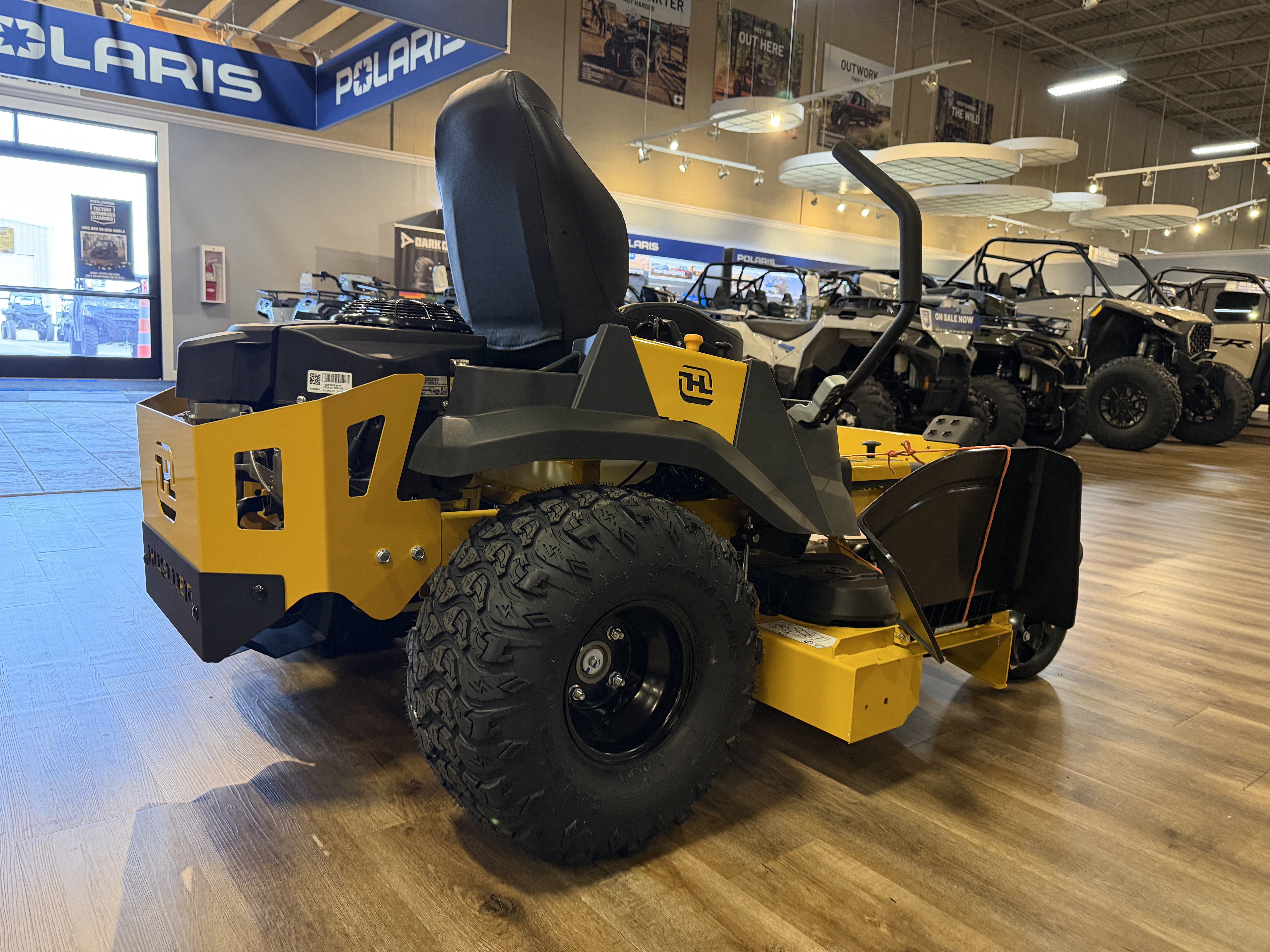 2026 Hustler Raptor X Mower-ZTR