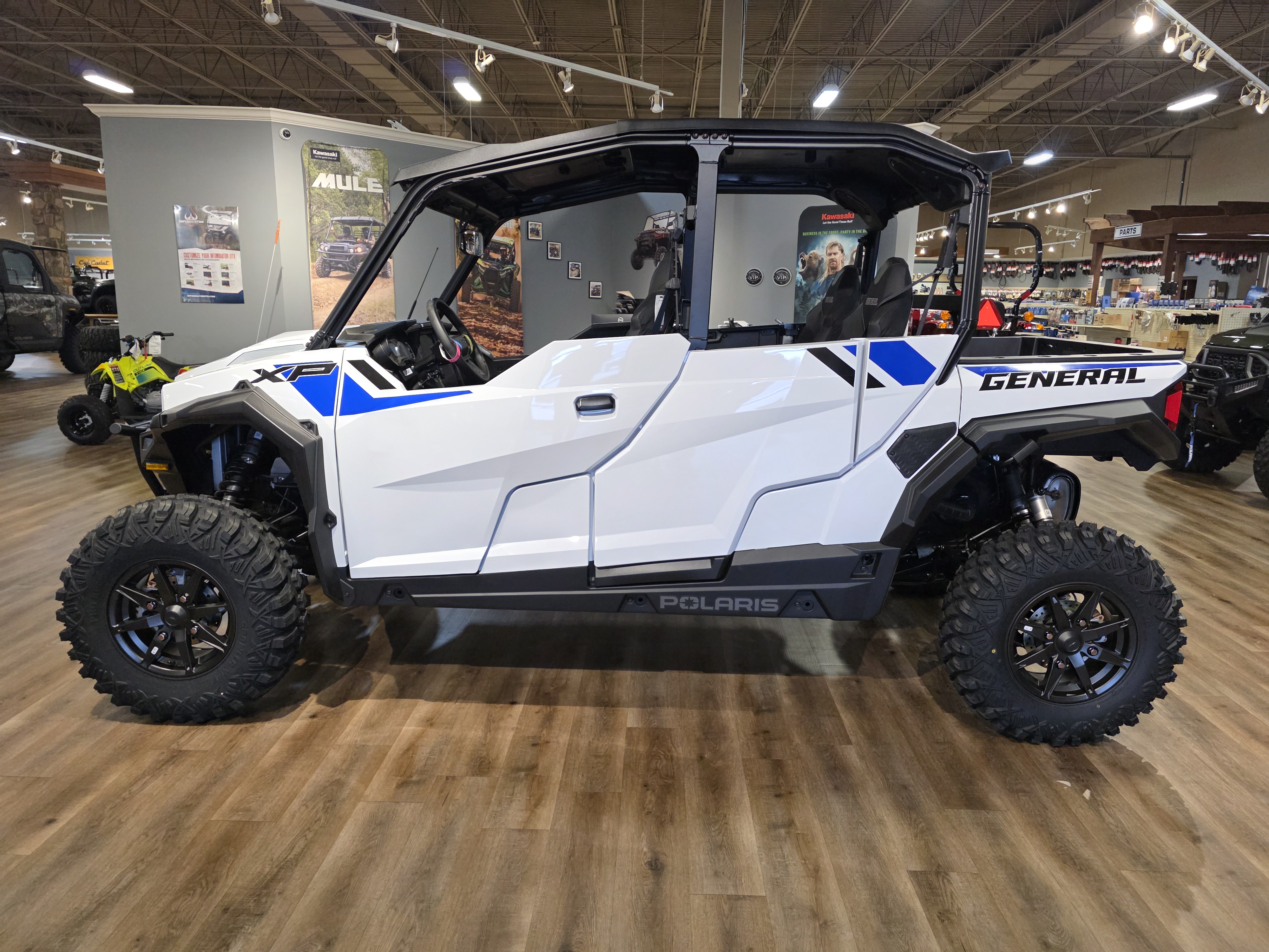 2027 Polaris GENERAL XP 1000 Ultimate UTV-Utility