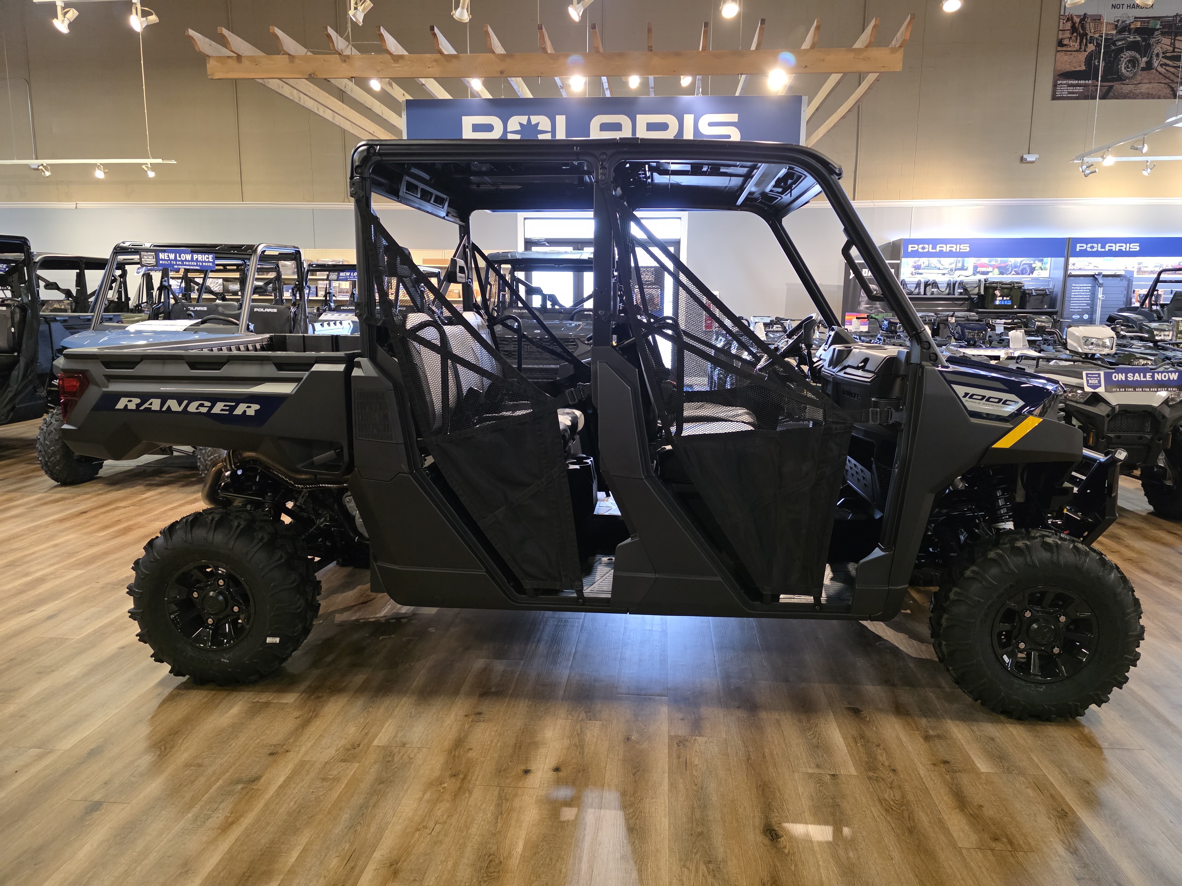 2027 Polaris RANGER CREW 1000 Premium UTV-Utility