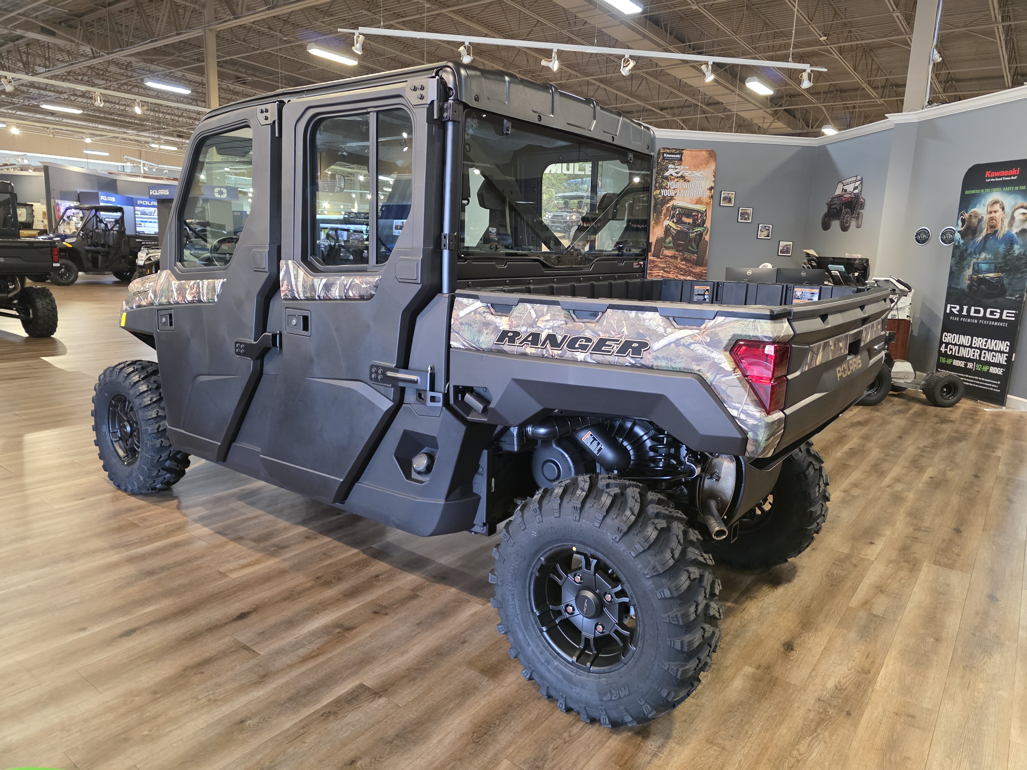 2027 Polaris RANGER CREW XP 1000 NorthStar Ultimate UTV-Utility