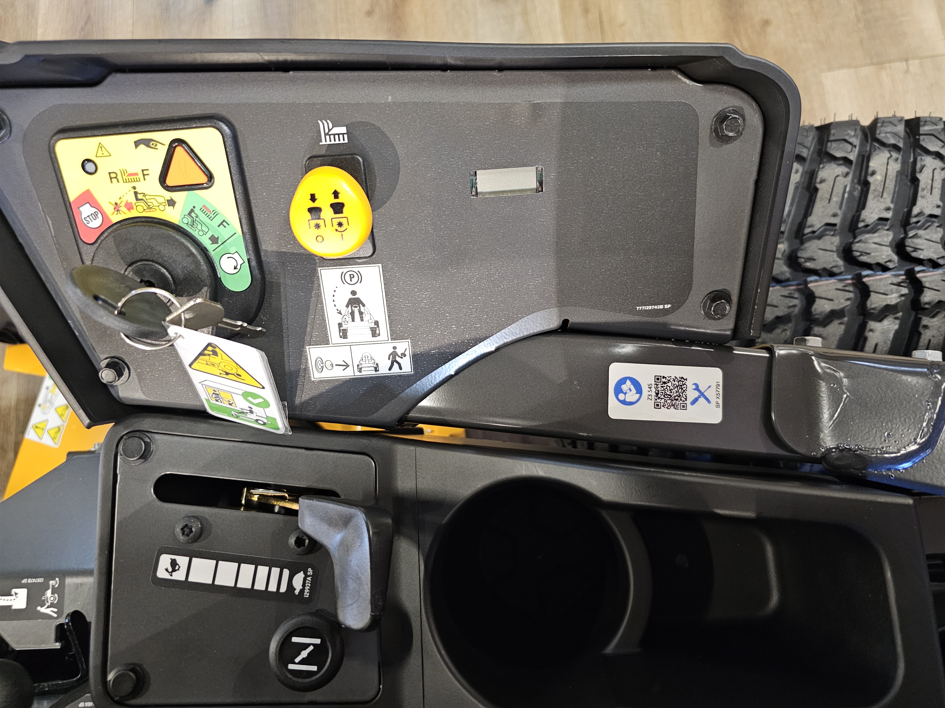 2027 Cub Cadet Z3 54S Mower-ZTR
