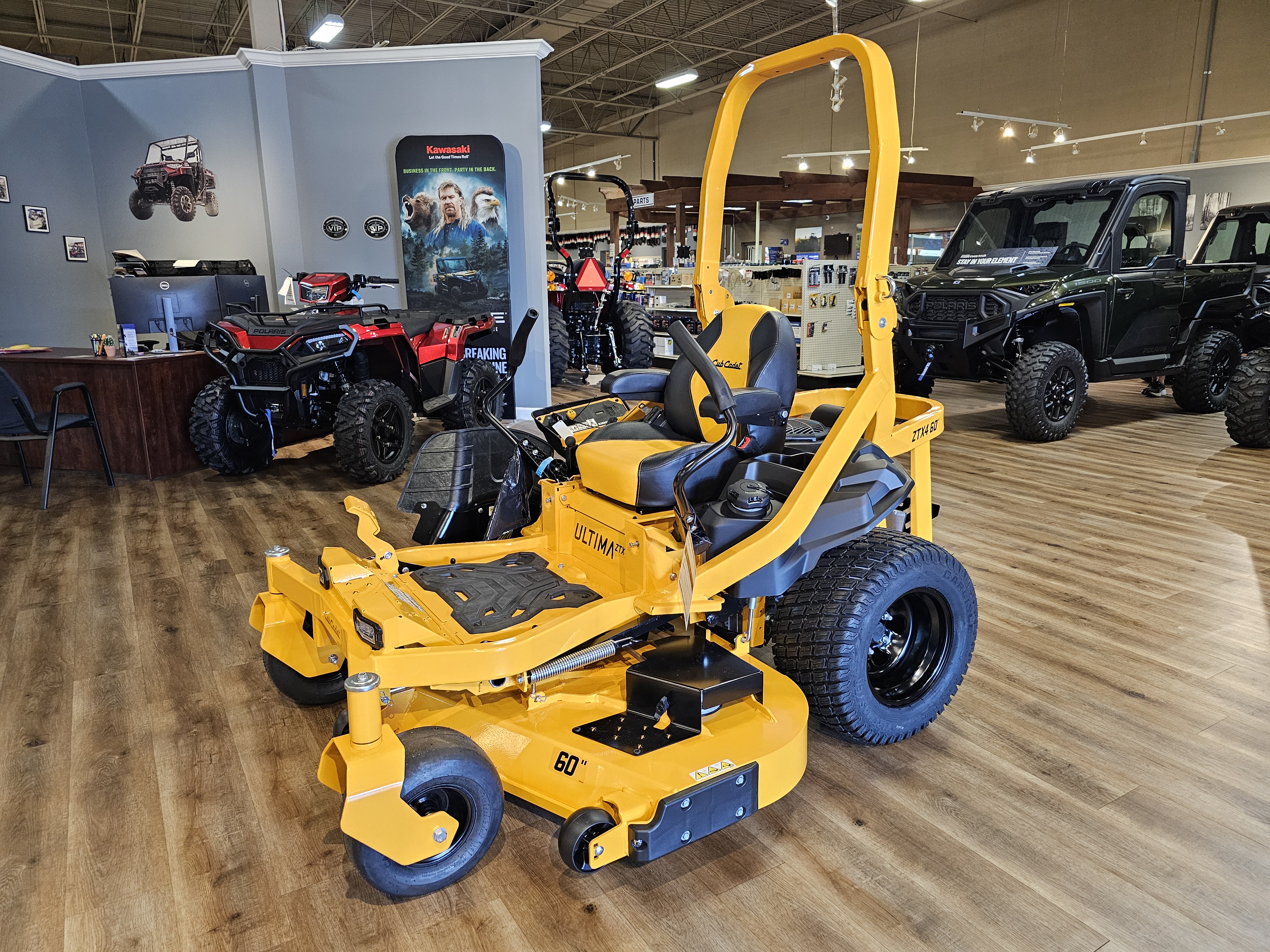 2027 Cub Cadet ZTX4 60 Mower-ZTR