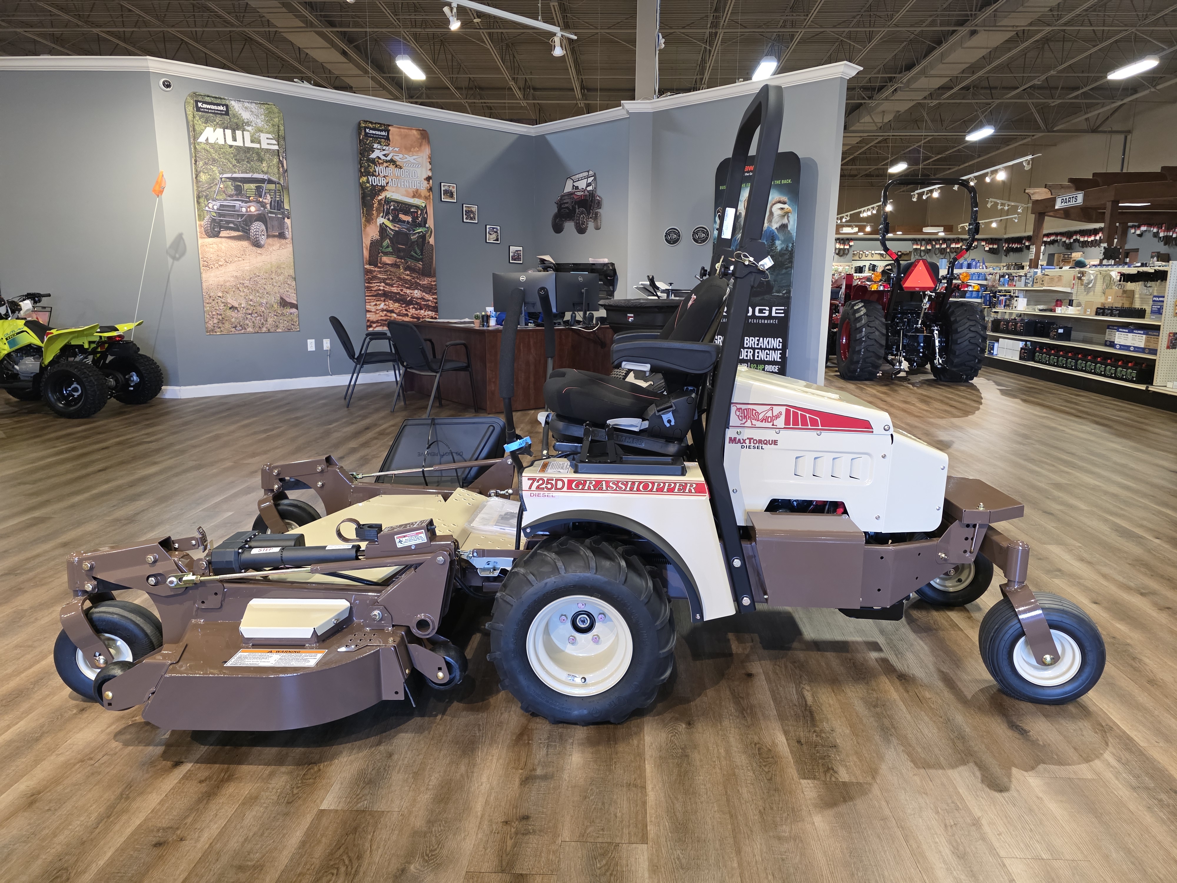 2027 Grasshopper 725DT Mower-ZTR