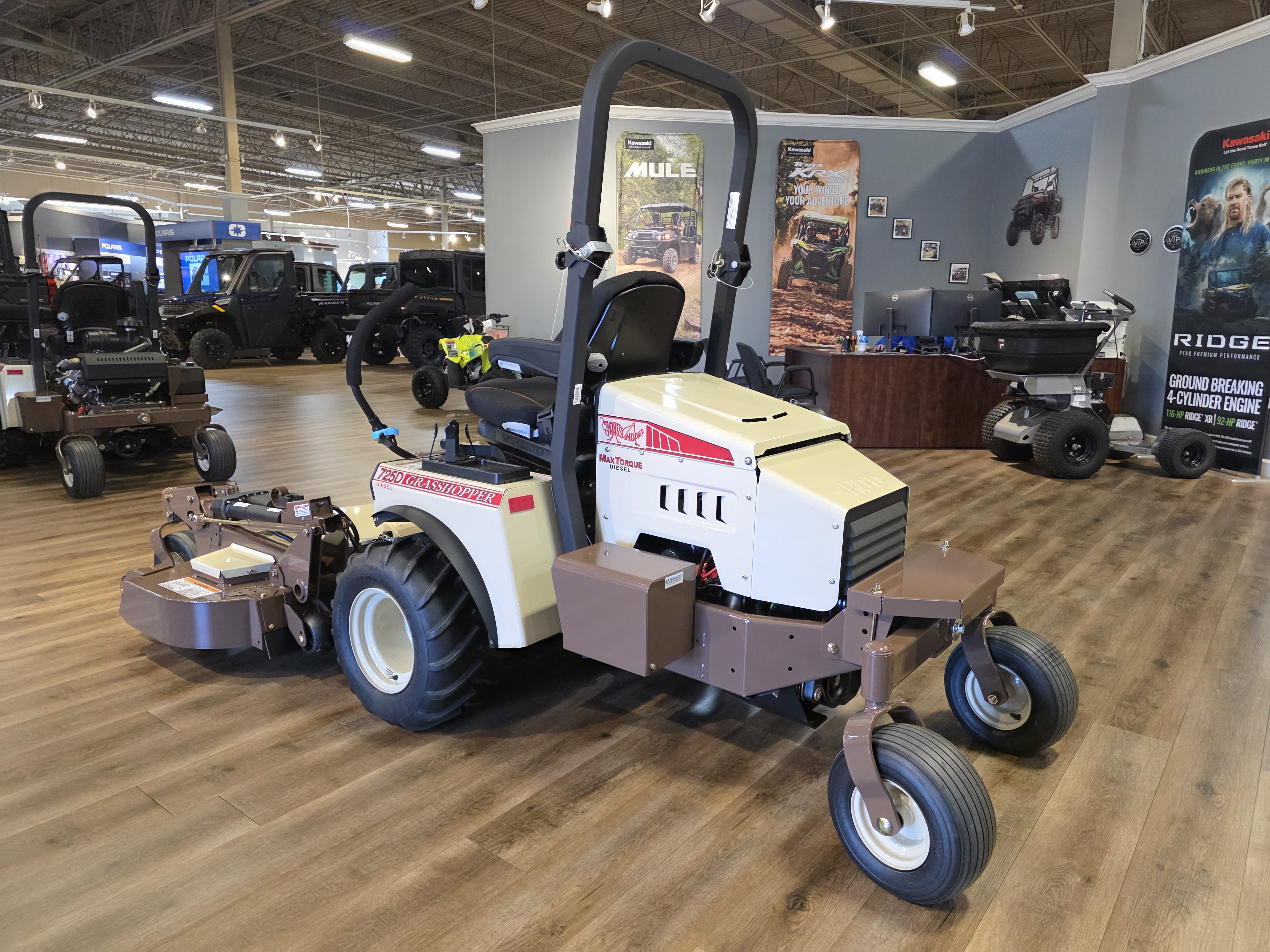 2027 Grasshopper 725DT Mower-ZTR
