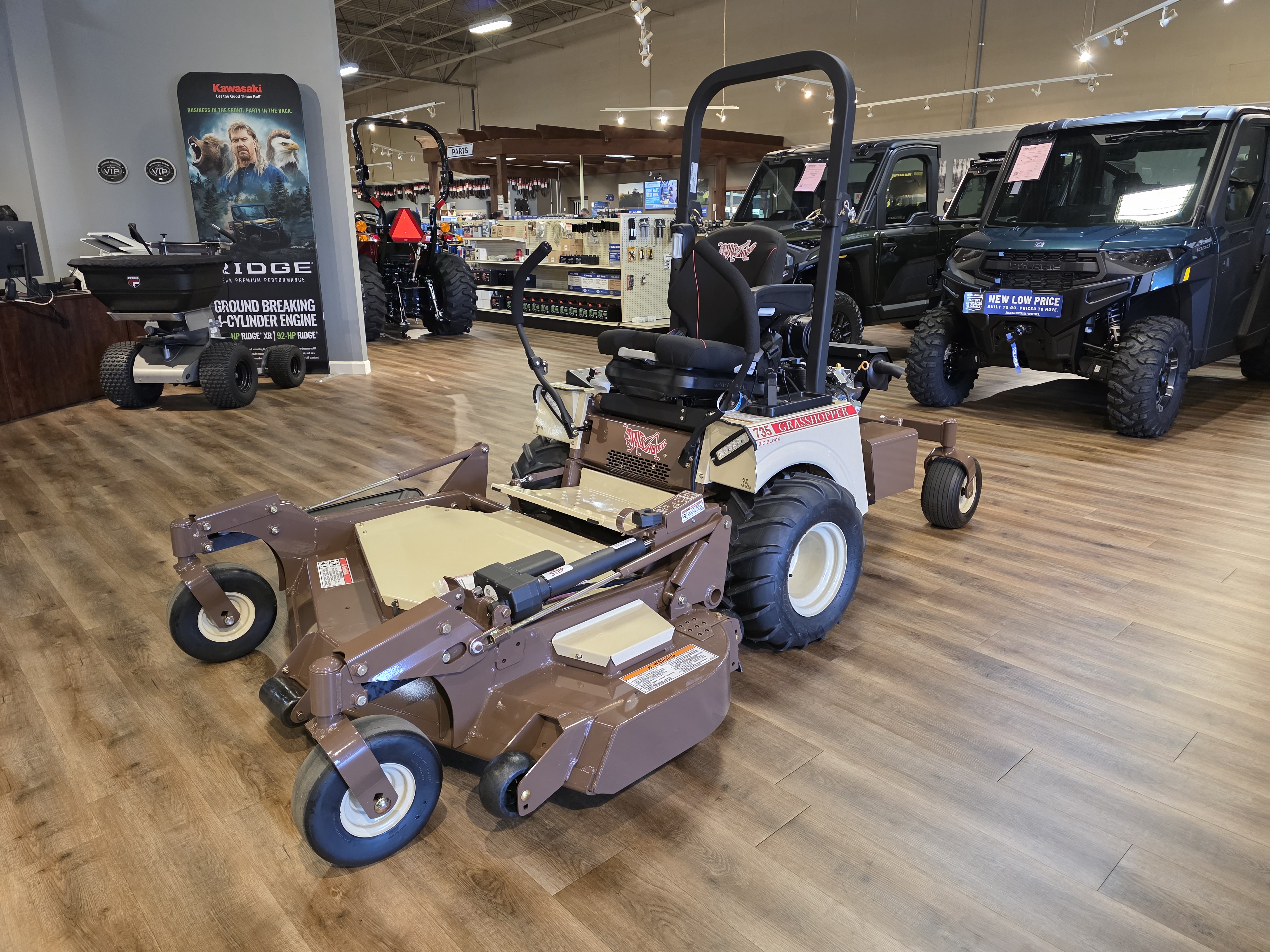 2027 Grasshopper 735BT Mower-ZTR