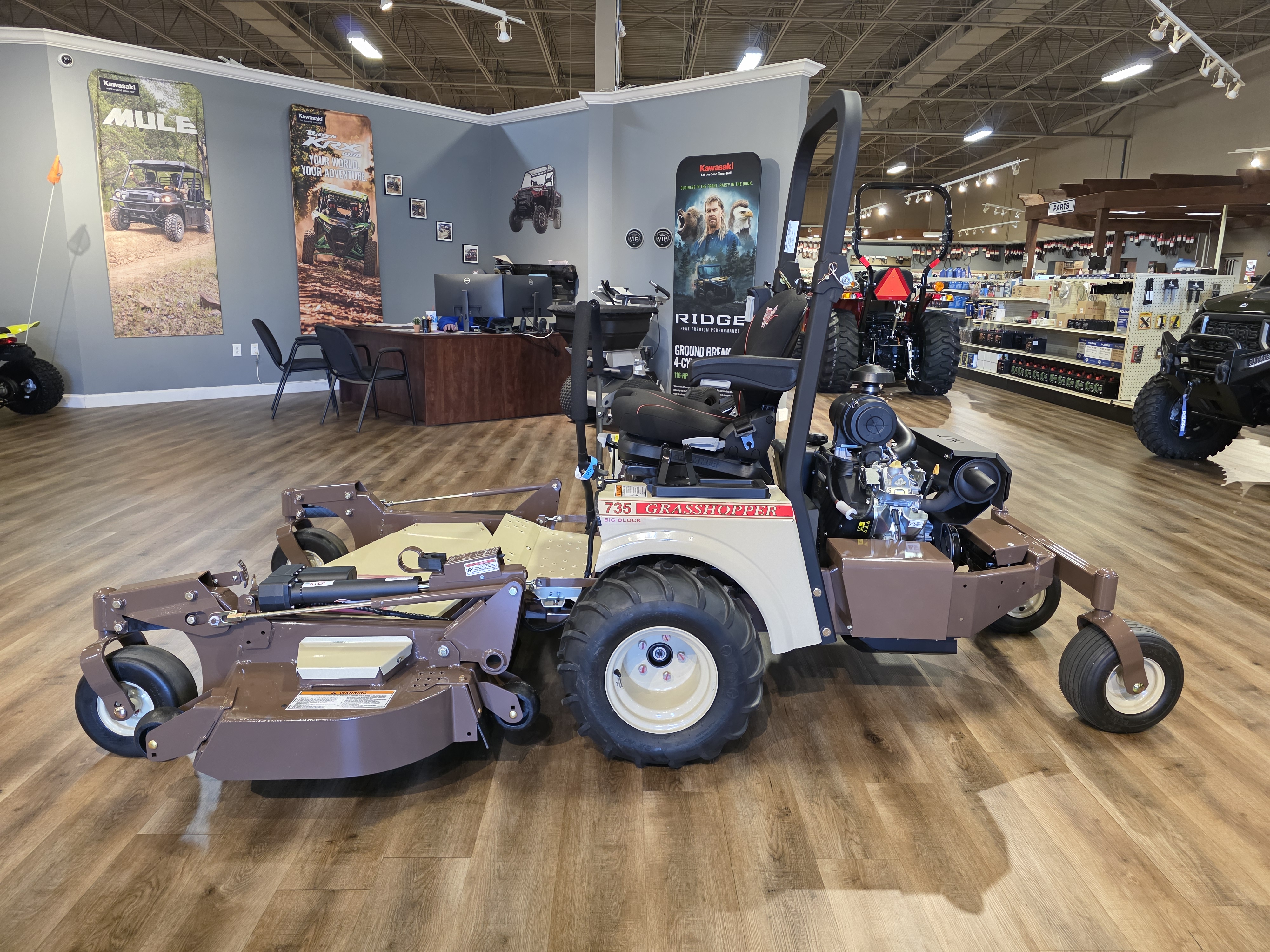 2027 Grasshopper 735BT Mower-ZTR