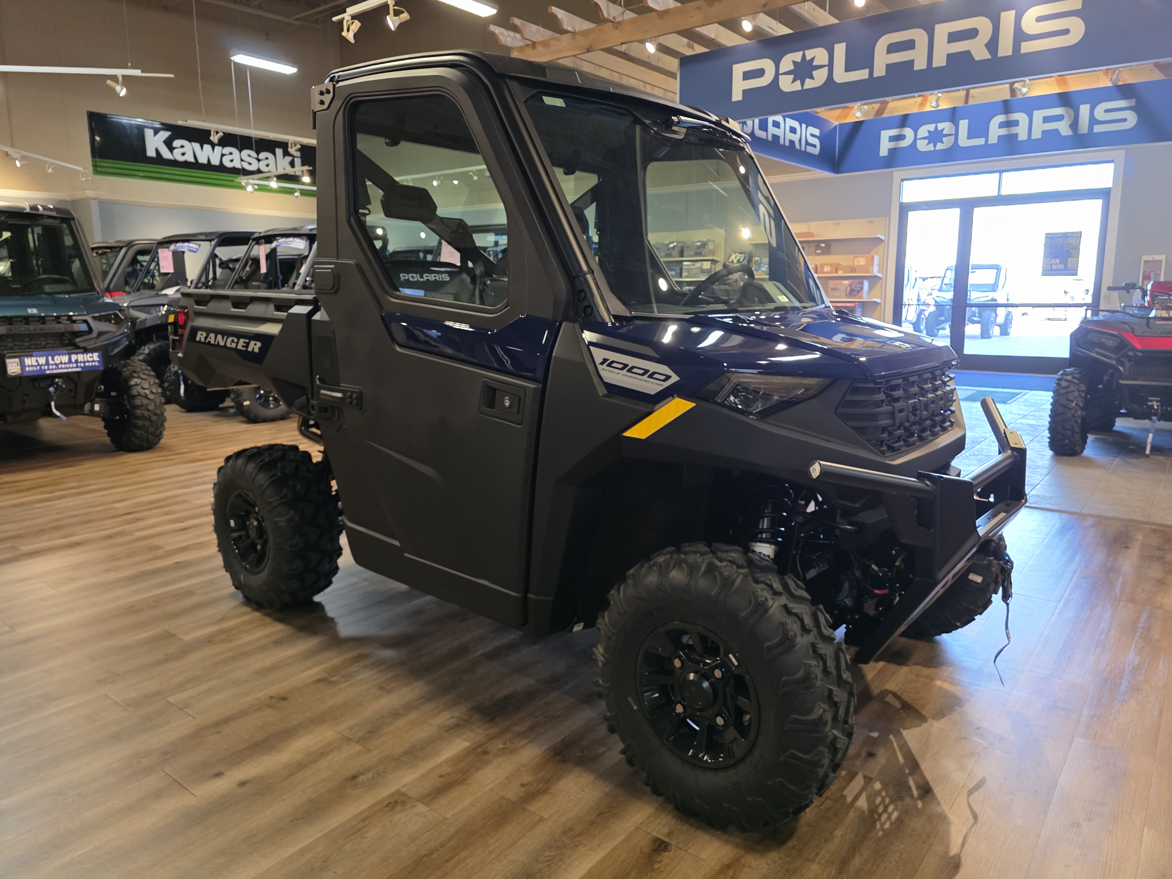2027 Polaris RANGER 1000 CAB UTV-Utility