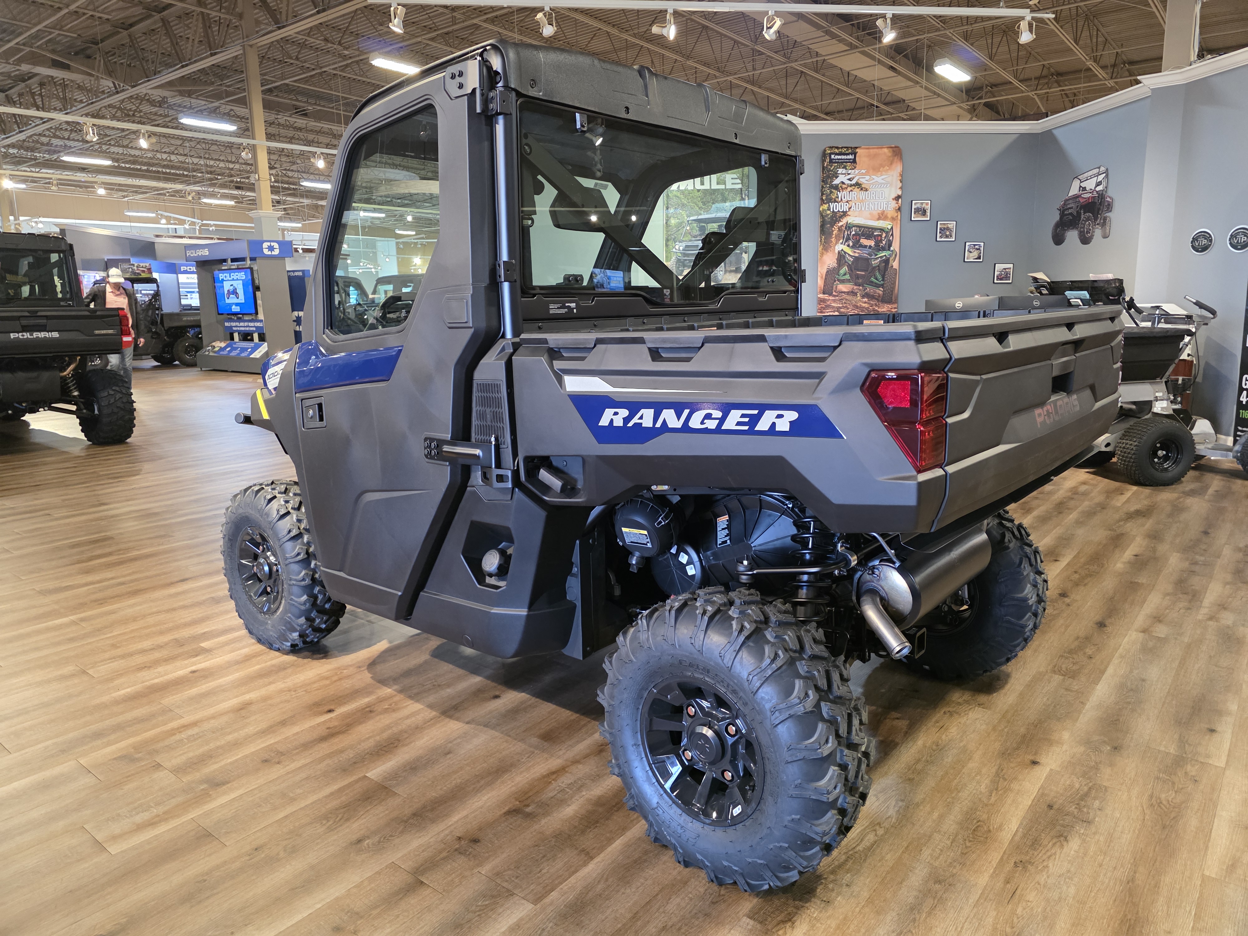 2027 Polaris RANGER 1000 CAB UTV-Utility