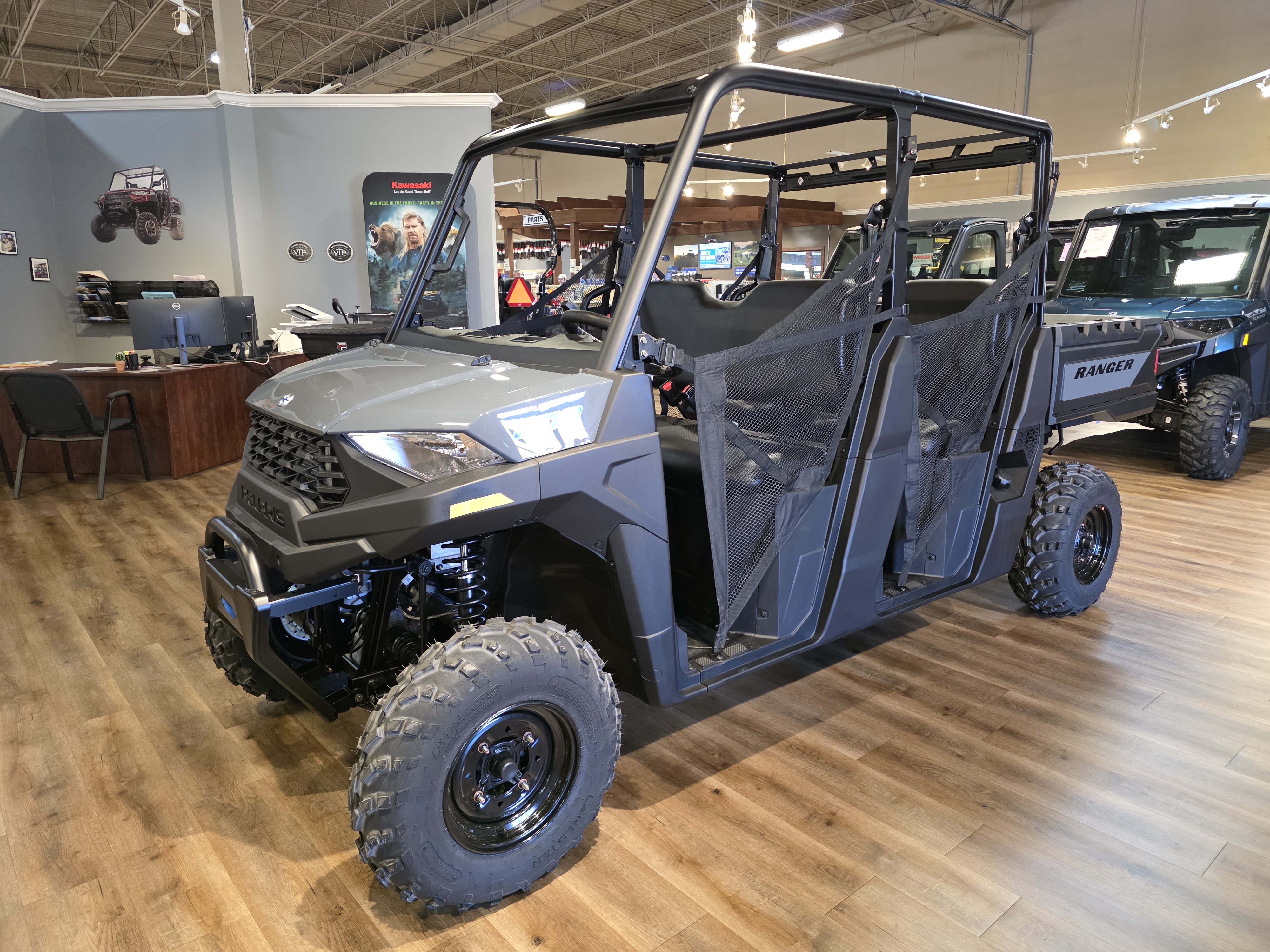 2027 Polaris RANGER CREW 600 UTV-Utility