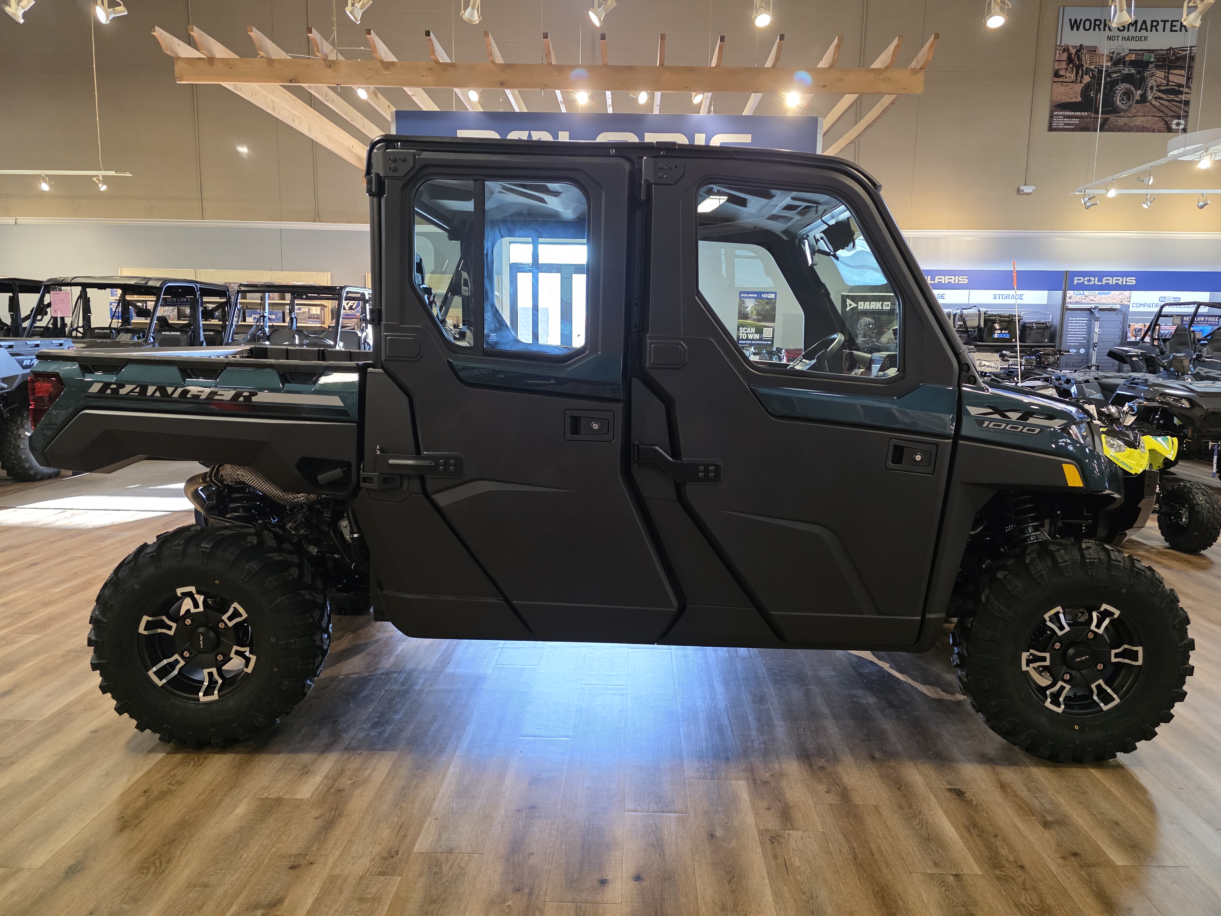 2027 Polaris RANGER CREW XP 1000 NorthStar Ultimate UTV-Utility