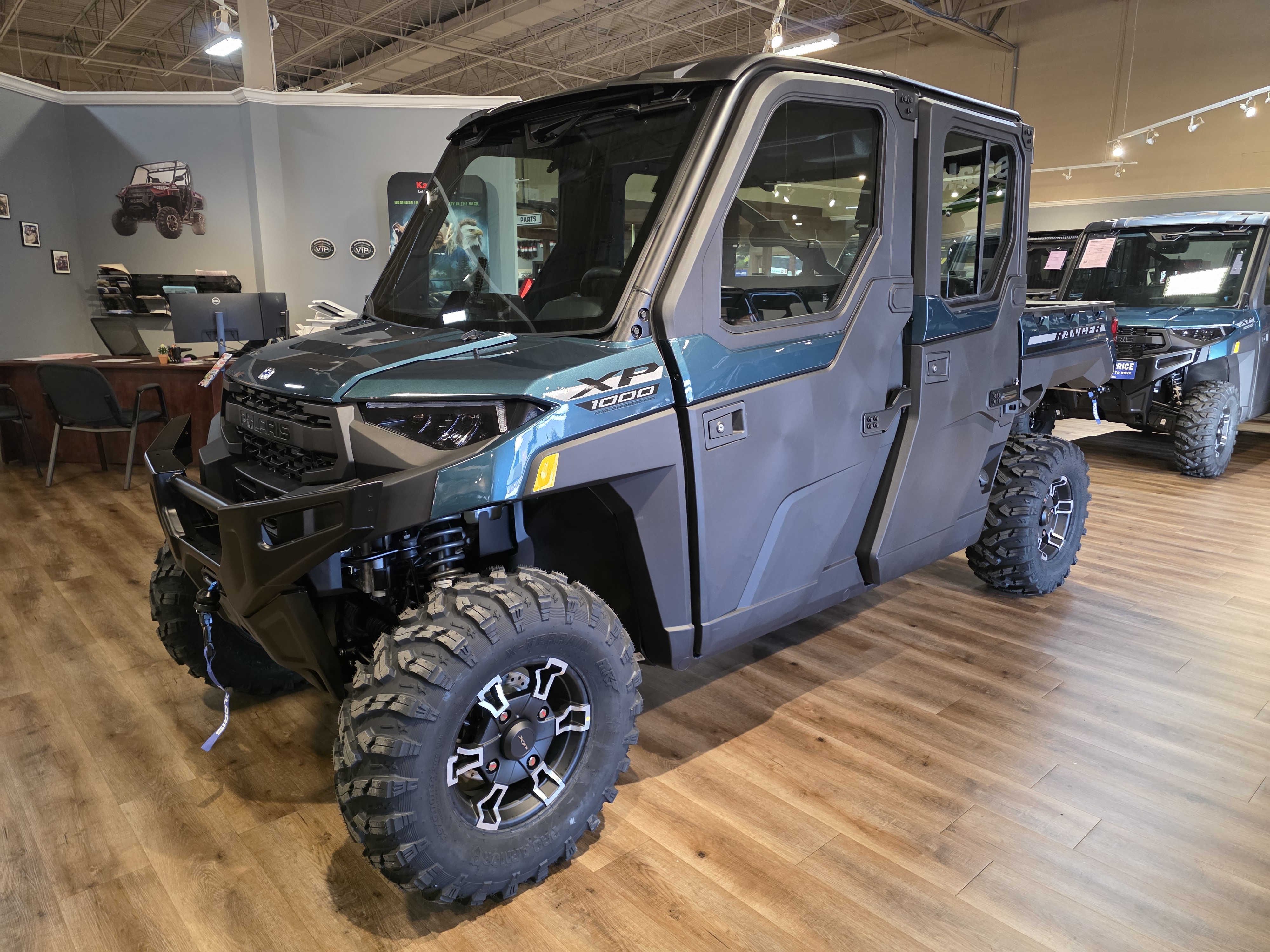2027 Polaris RANGER CREW XP 1000 NorthStar Ultimate UTV-Utility