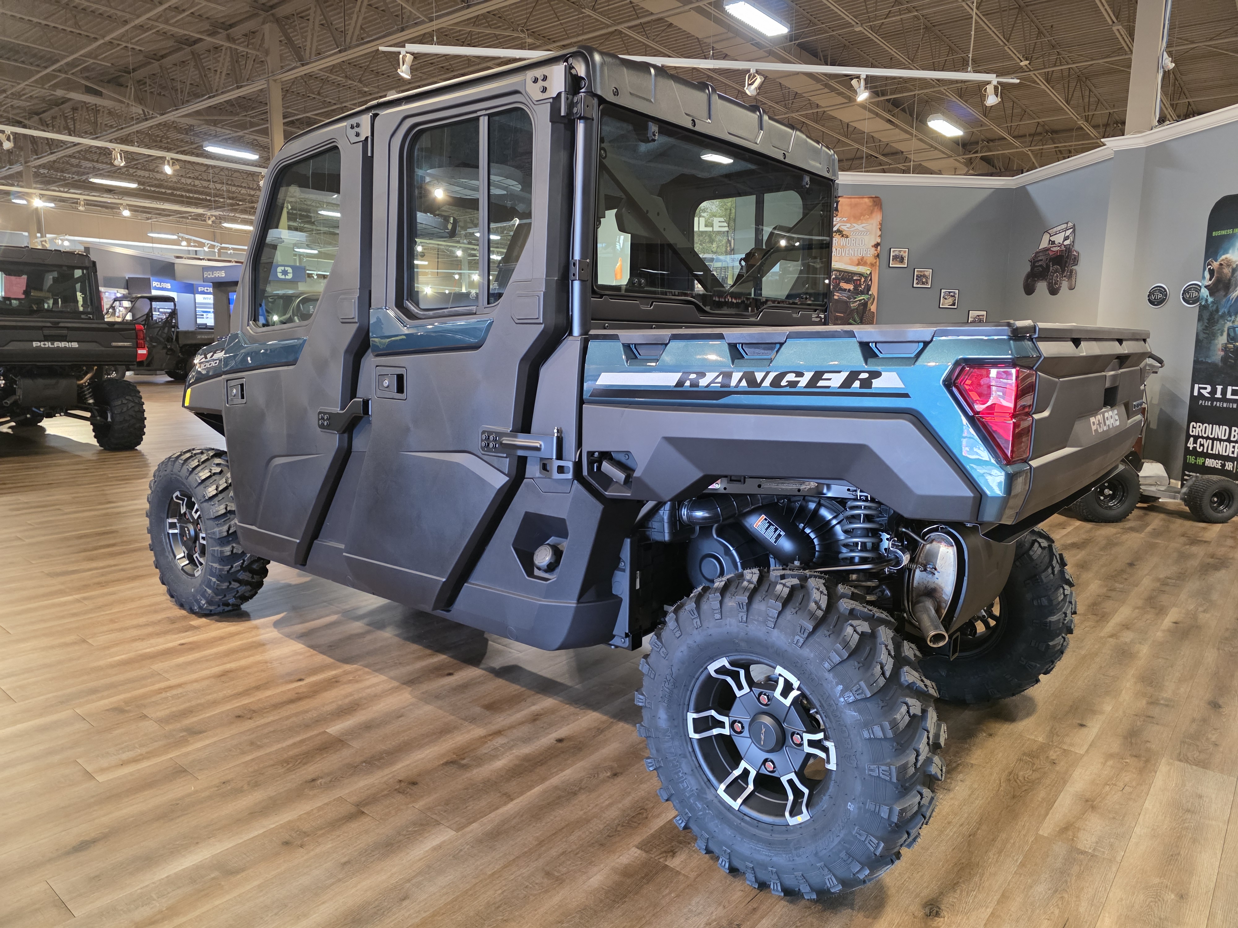 2027 Polaris RANGER CREW XP 1000 NorthStar Ultimate UTV-Utility