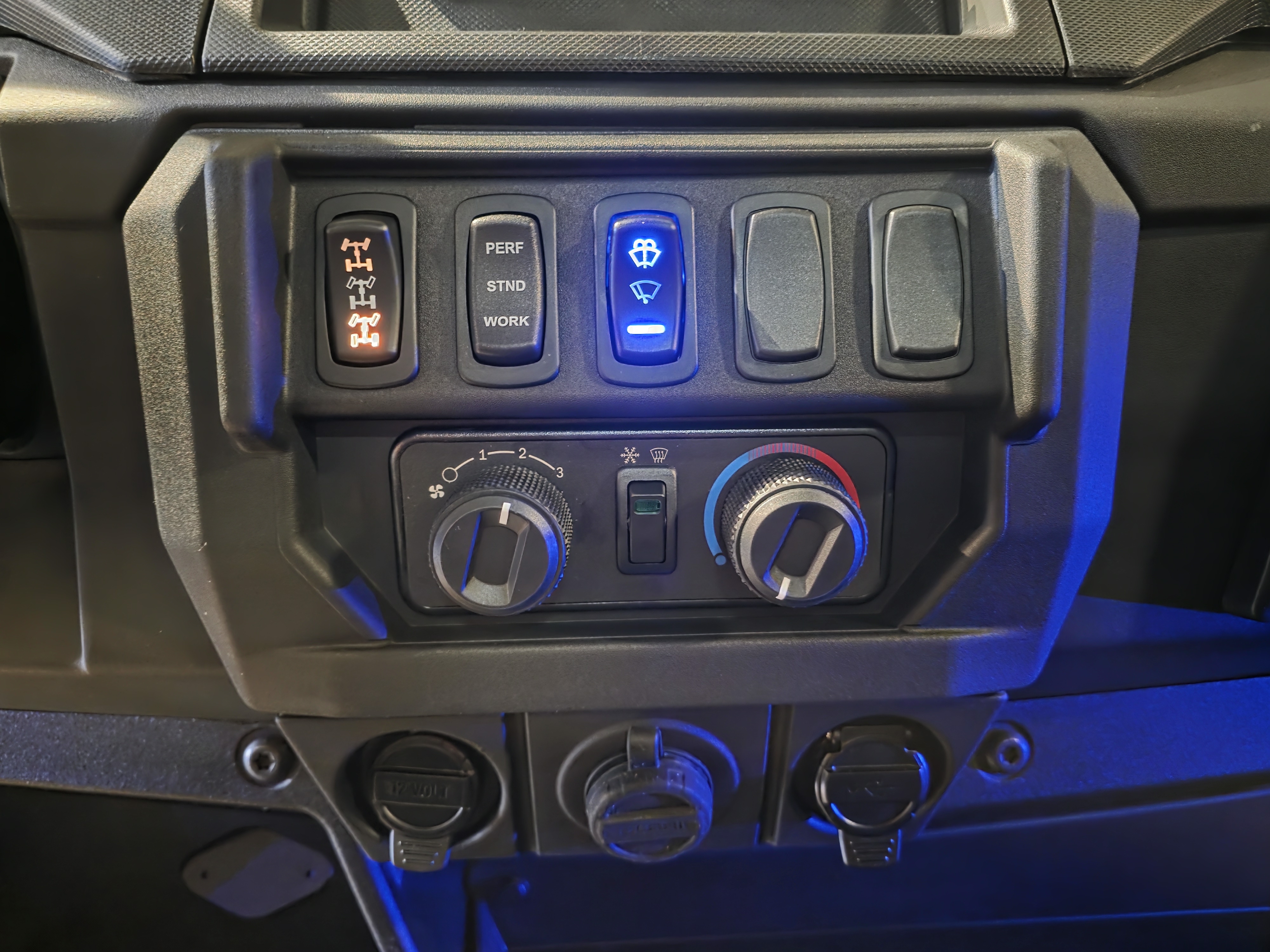 2027 Polaris RANGER XP 1000 NorthStar Trail Boss Edition UTV-Utility